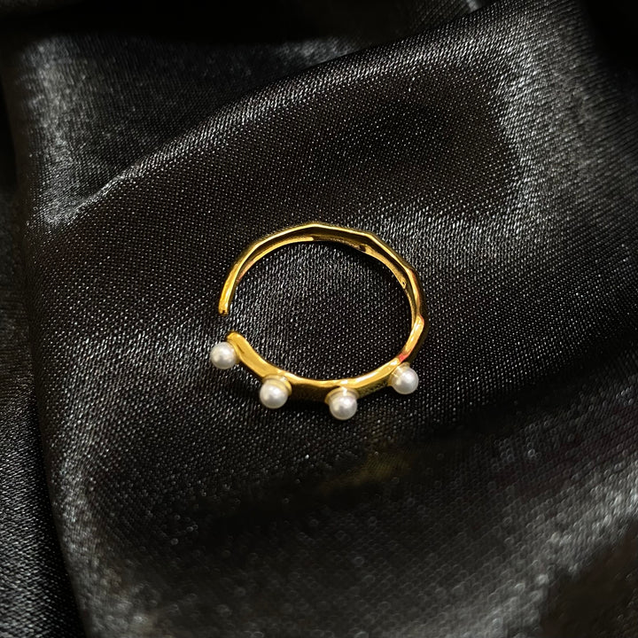 Anillo Lucila