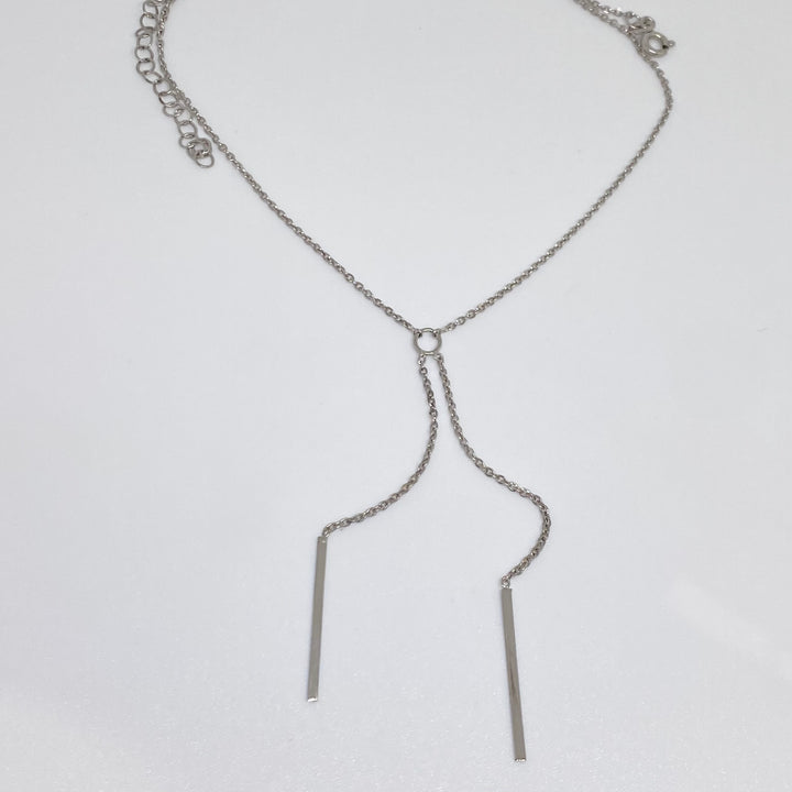 Collar Lily