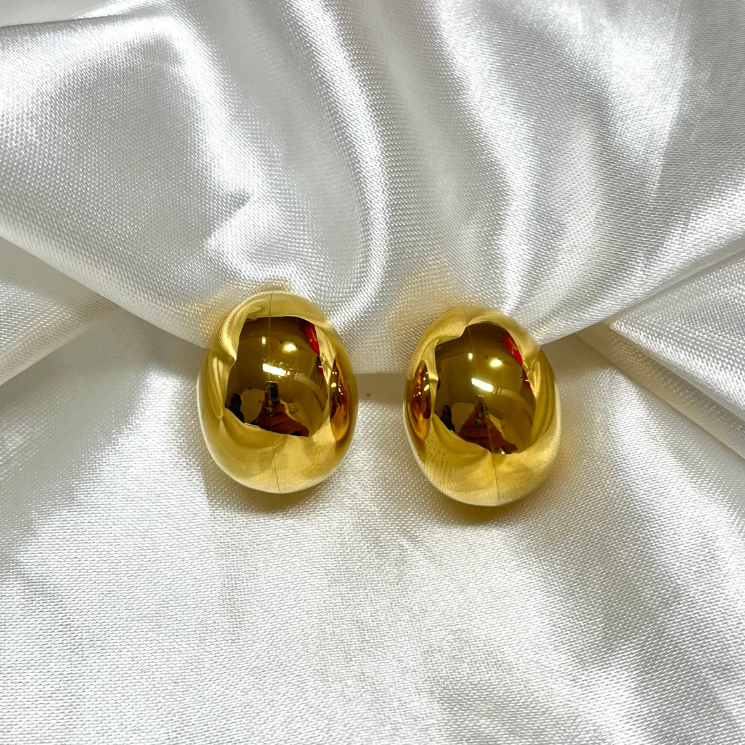 Arracadas Pilar chunky mini gota de acero inoxidable con baño de oro 18K - AMATINA Joyería