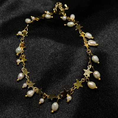 Tobillera Georgina de oro laminado con perlas.