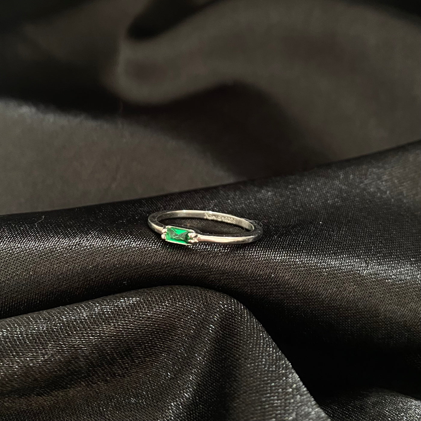 Anillo Karla con baño de rodio