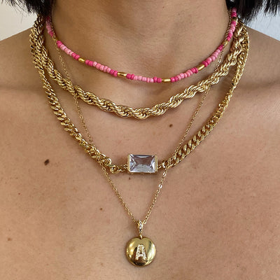 Collares Mar con dije de iniciales con zirconias de oro laminado de 18K