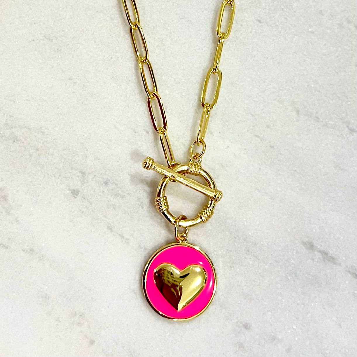 Collar San Valentín Vol. 4.1 con broche marinero y corazón con zirconias de oro laminado