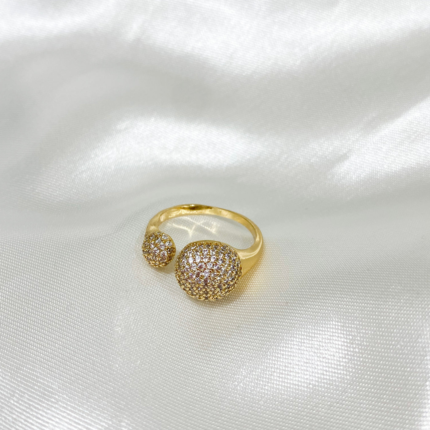 Anillo Annie con dos esferas